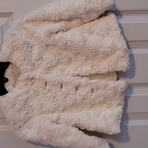 Girls 3t fuzzy cream jacket